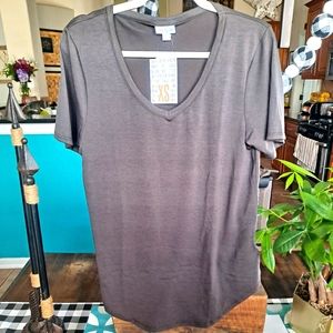 Lularoe Iris Tee